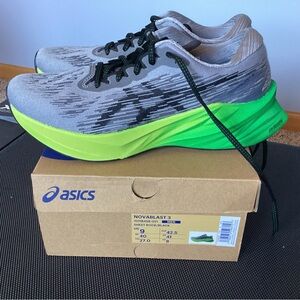 ASICS Novablast 3 - Men’s size 9